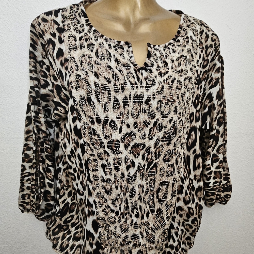 Chicos animal print embroidered top size 1